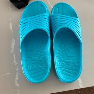 Men’s hoka worn once .